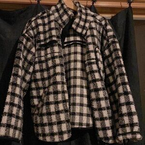 Black and white tularosa checker jacket